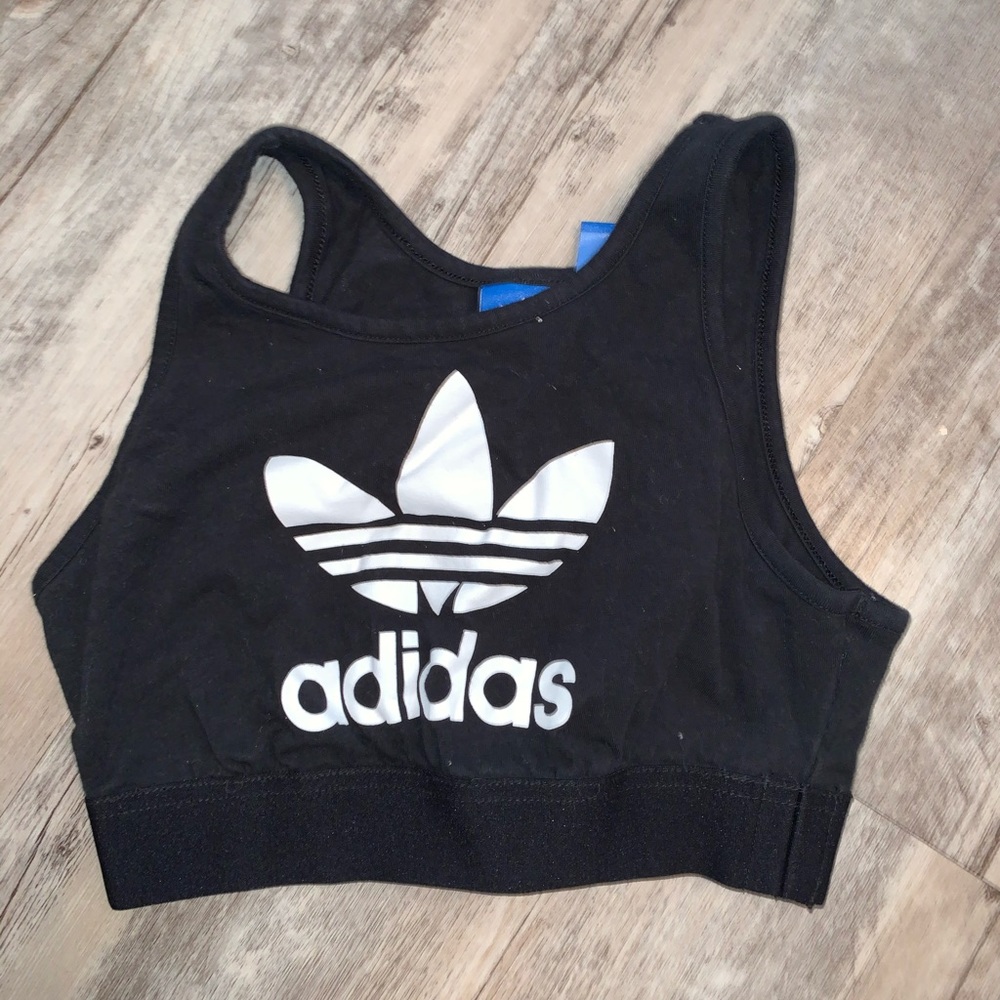 Sports bra